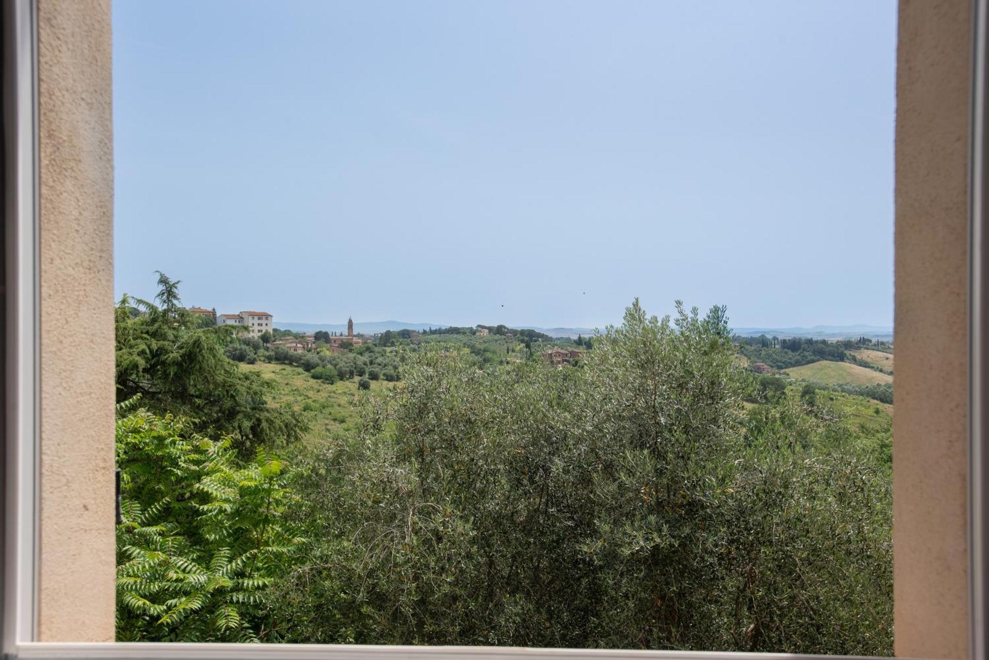 Porta Romana Elegant Apartments With Private Parking! Σιένα Εξωτερικό φωτογραφία