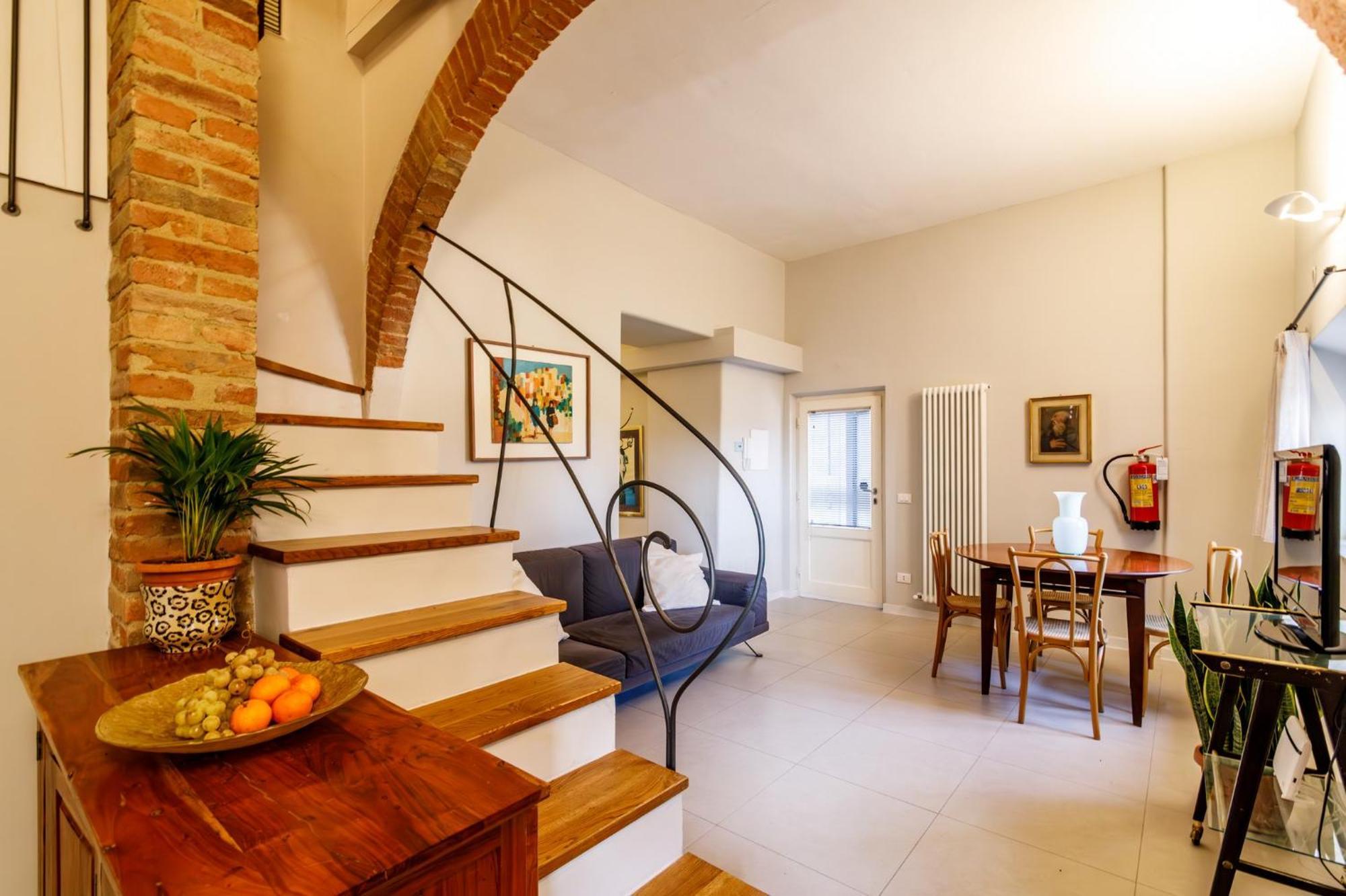 Porta Romana Elegant Apartments With Private Parking! Σιένα Εξωτερικό φωτογραφία