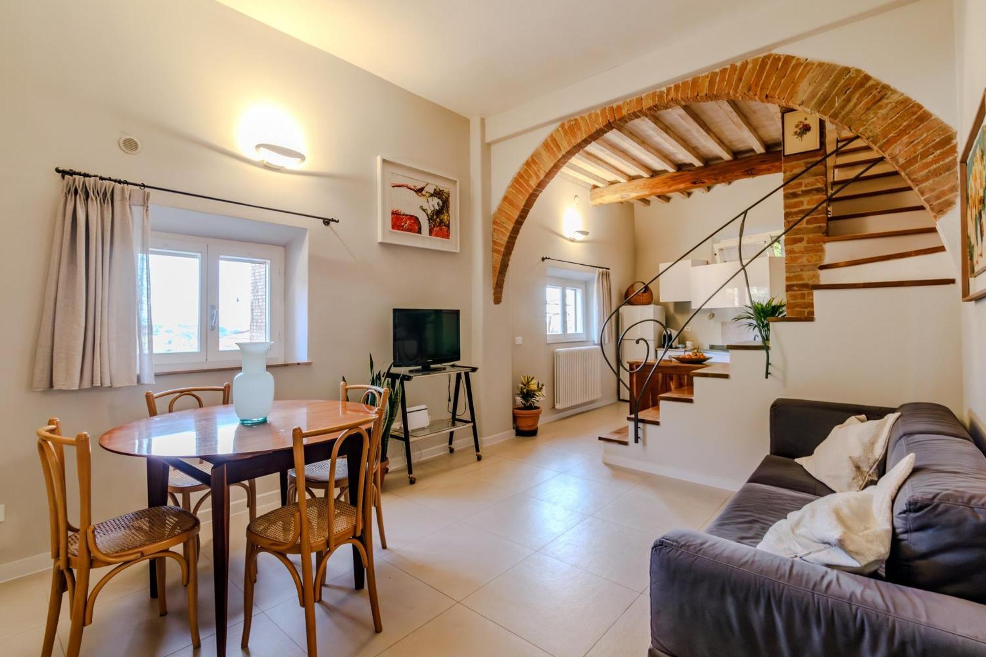 Porta Romana Elegant Apartments With Private Parking! Σιένα Εξωτερικό φωτογραφία