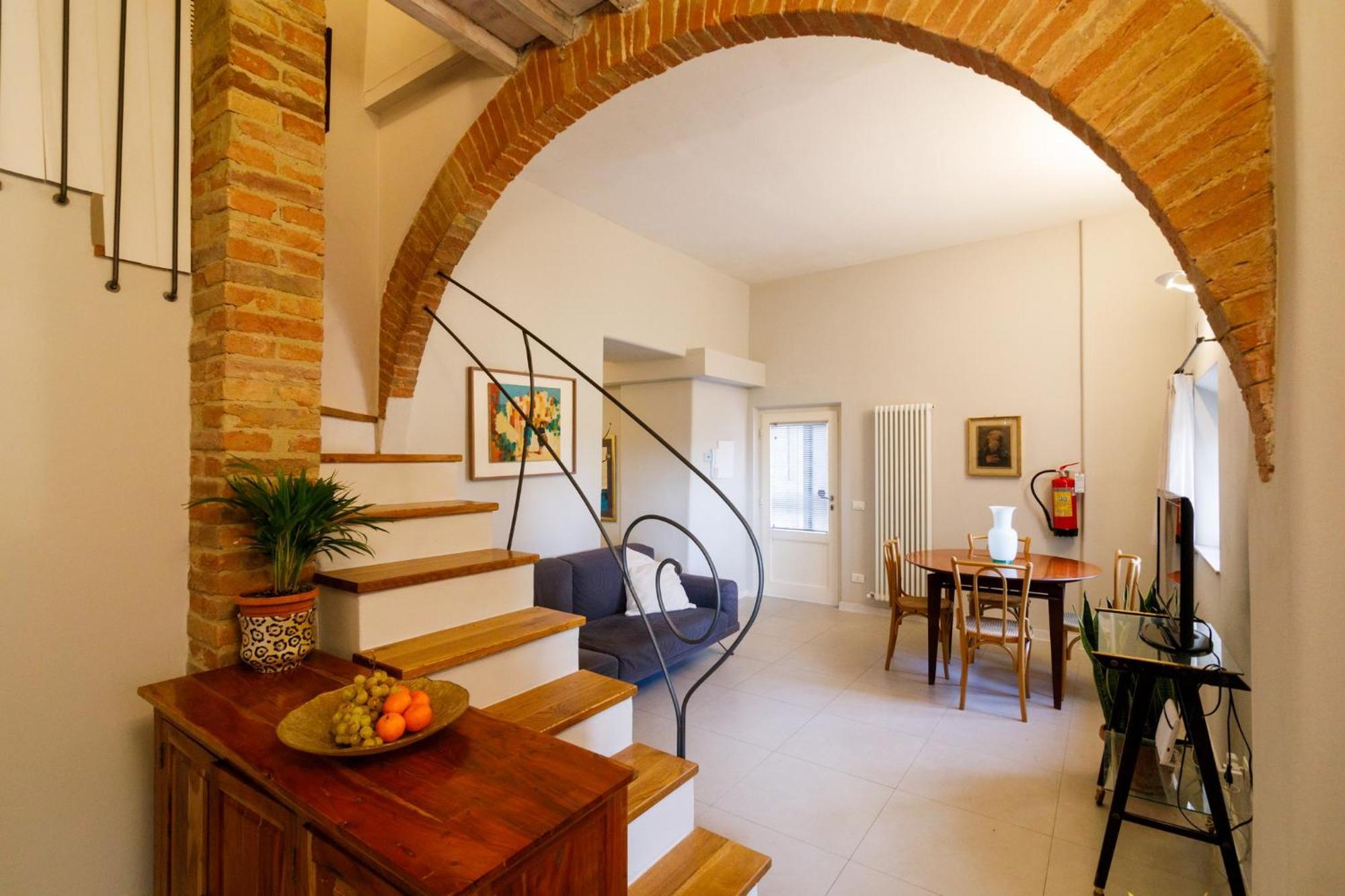 Porta Romana Elegant Apartments With Private Parking! Σιένα Εξωτερικό φωτογραφία